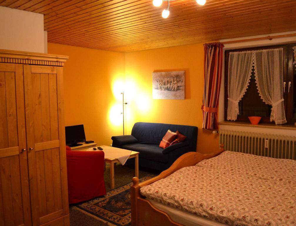 Ferienwohnungen Sternenthal Menzenschwand Ruang foto